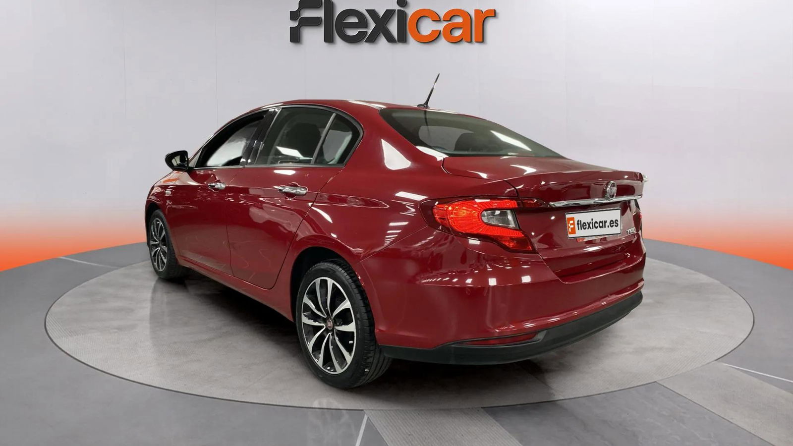 https://cdn-flexicar.caraffinity.it/public_appraisal_images_pro/images/stock/184596/WJ7qRsyLOn__001 (24).jpg